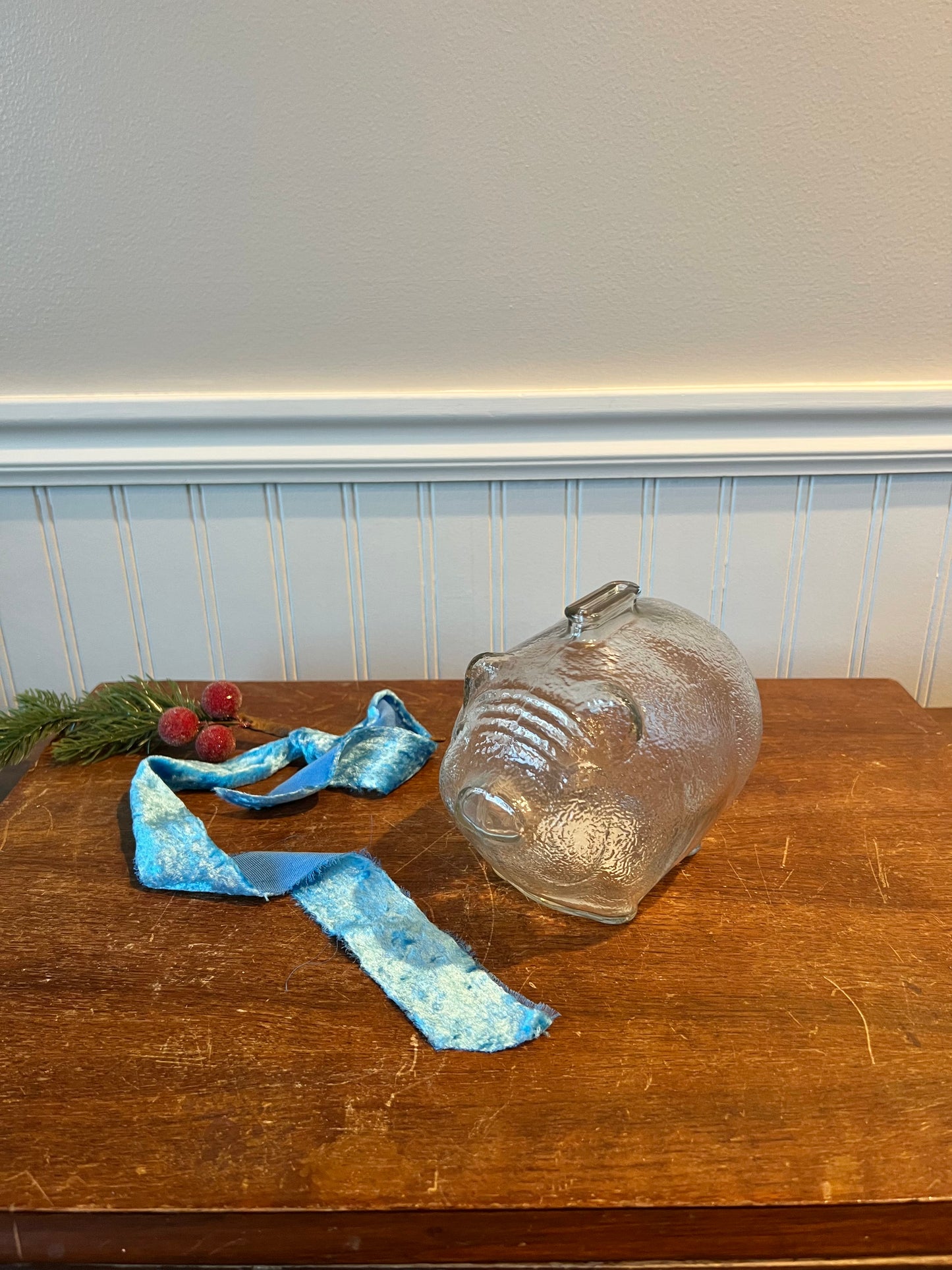 Glass piggy bank