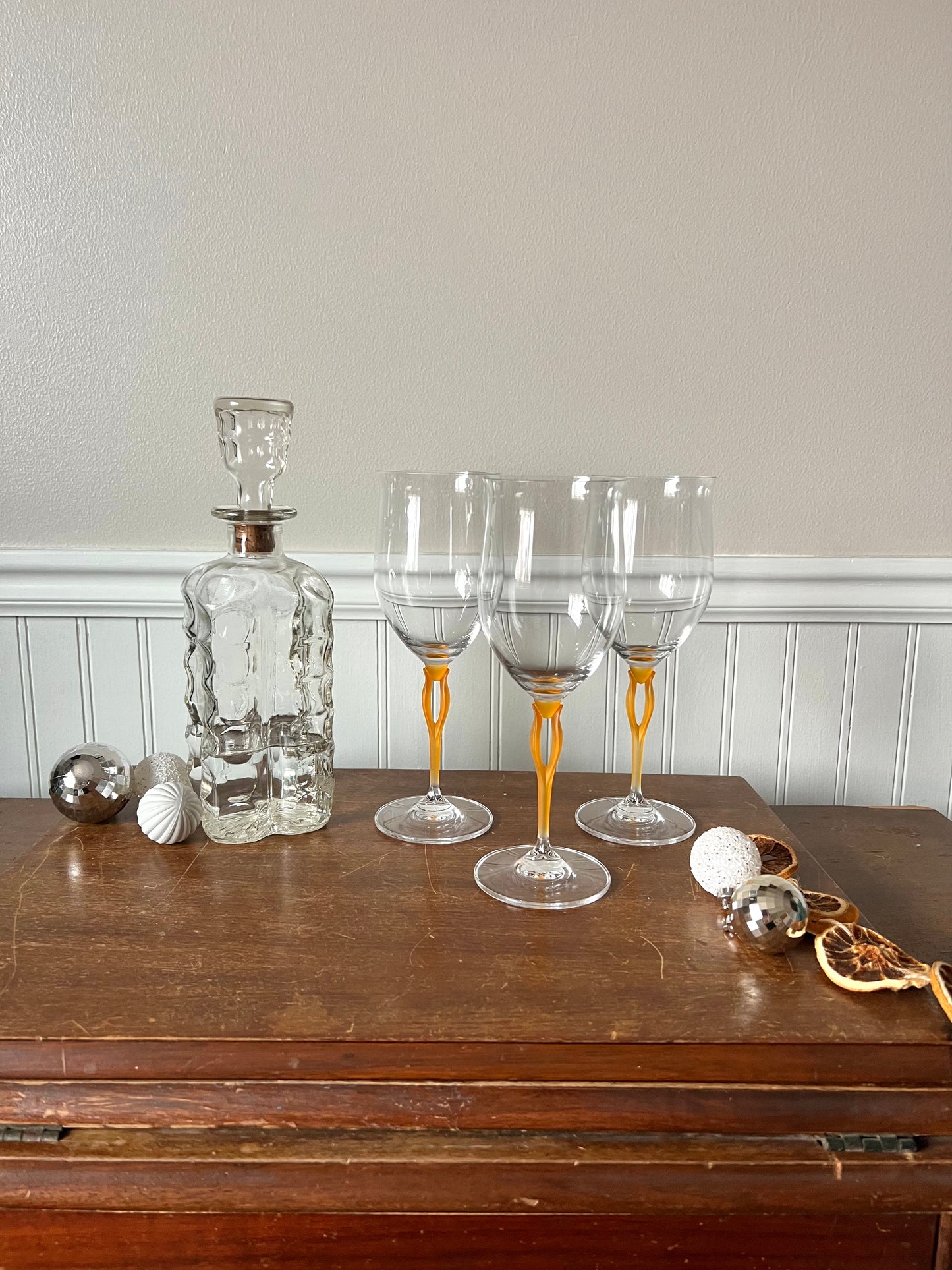 Mango stemware