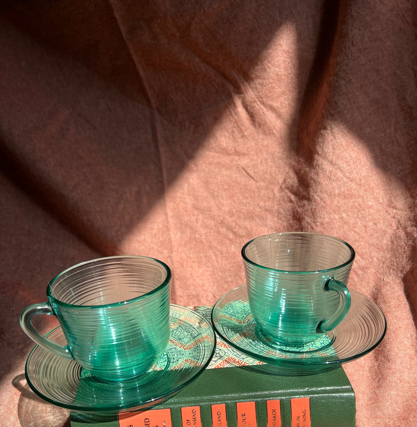 Glass tea cup set
