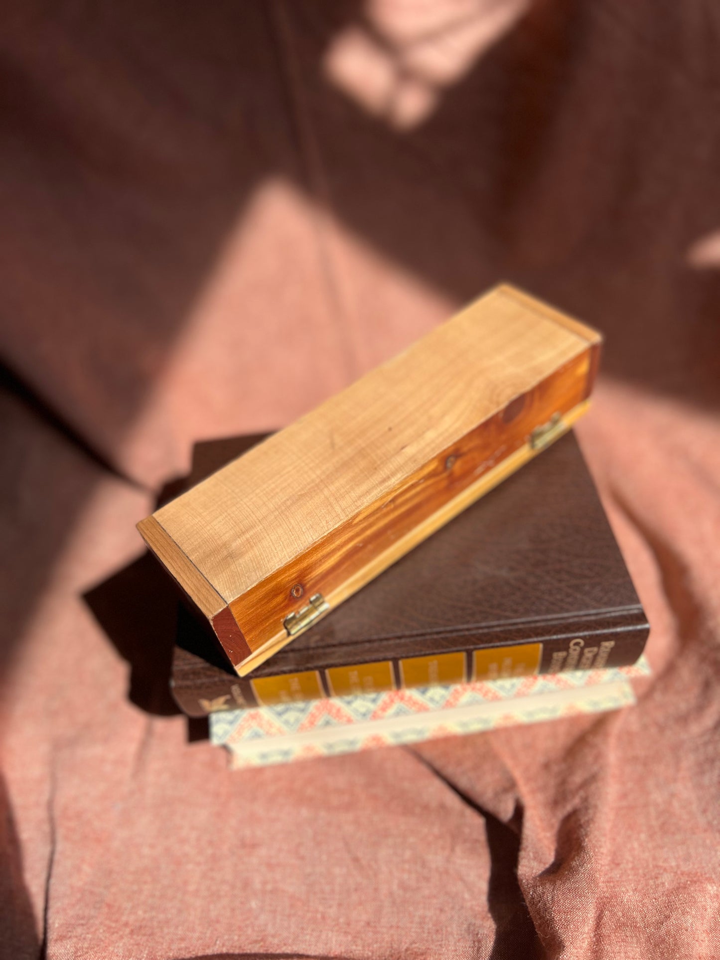 Wood jewelry box