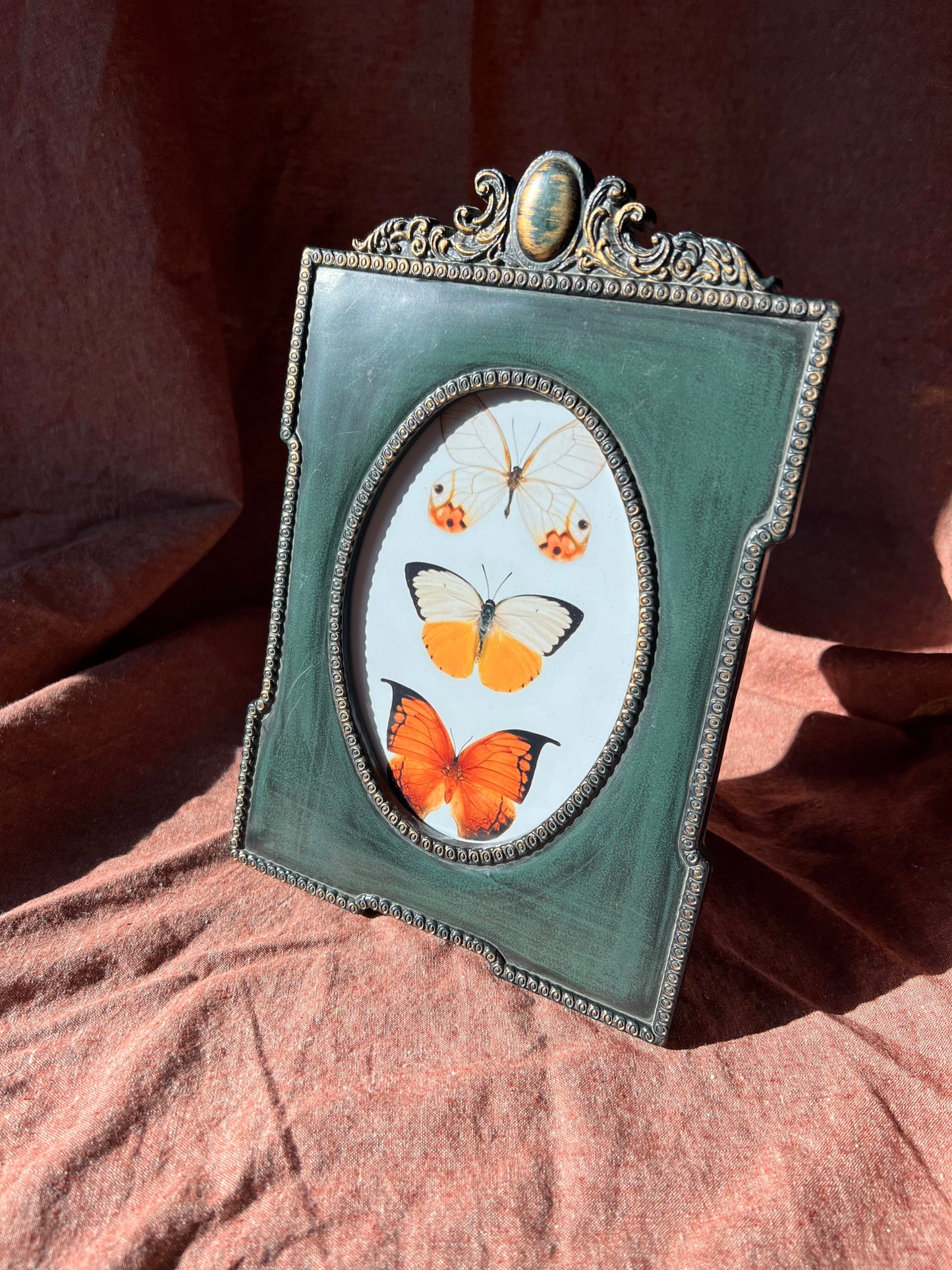 Emerald vintage frame