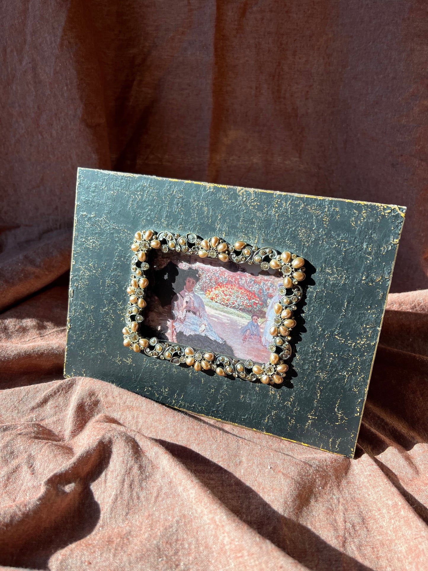 Wood picture frame