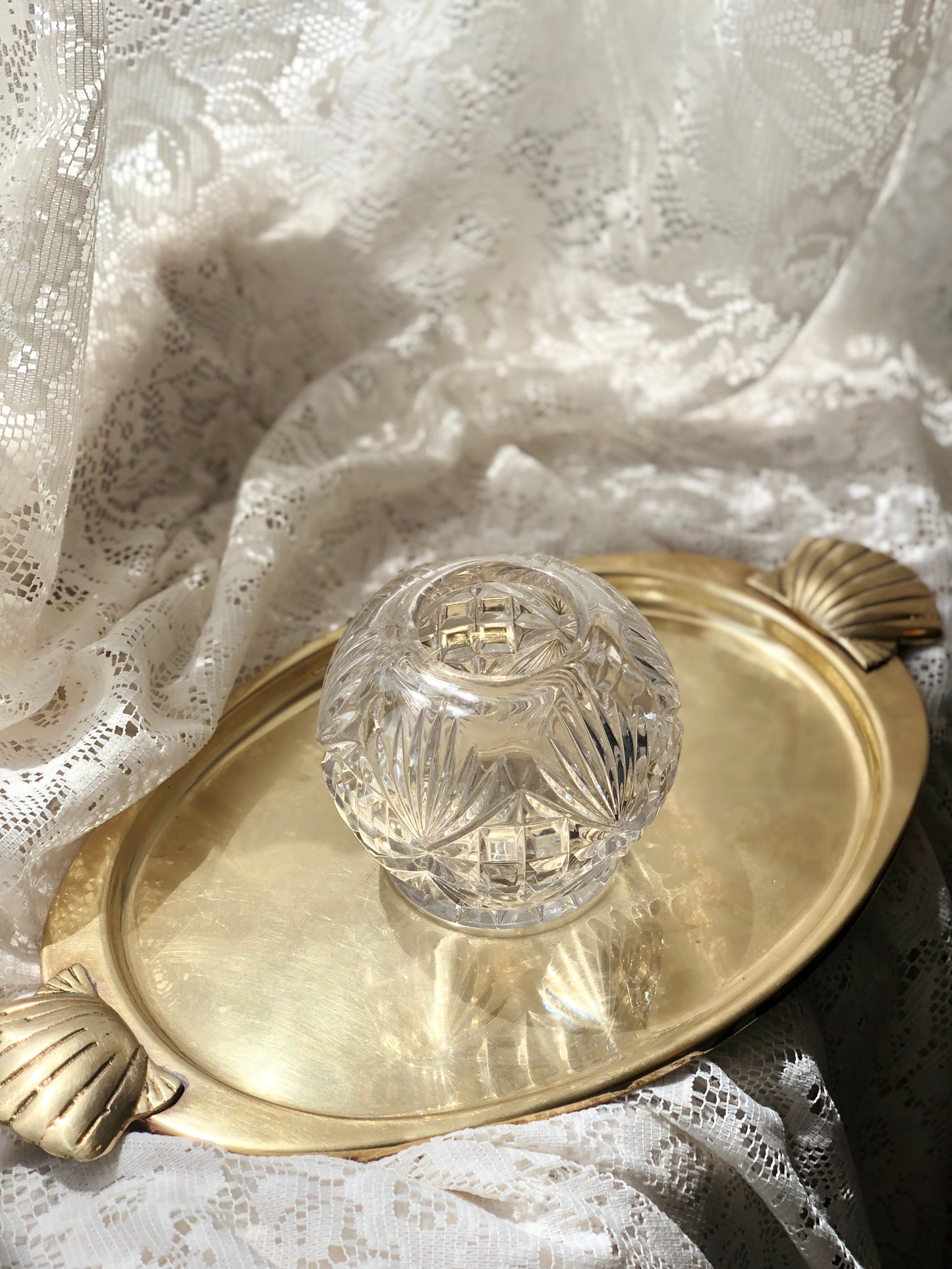 Crystal globe votive