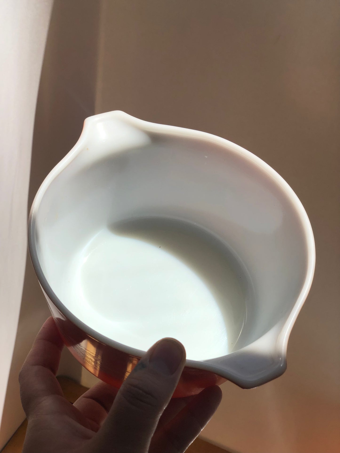 Vintage pyrex casserole dishes