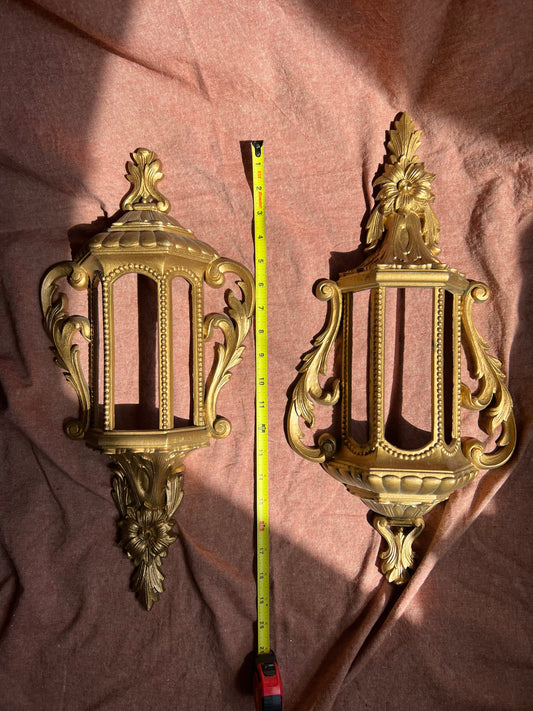 Wall sconces